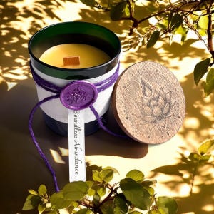 Boundless Abundance Green Aventurine candle for manifestation and prosperity made with beeswax a crystal gift for growth focus and intention