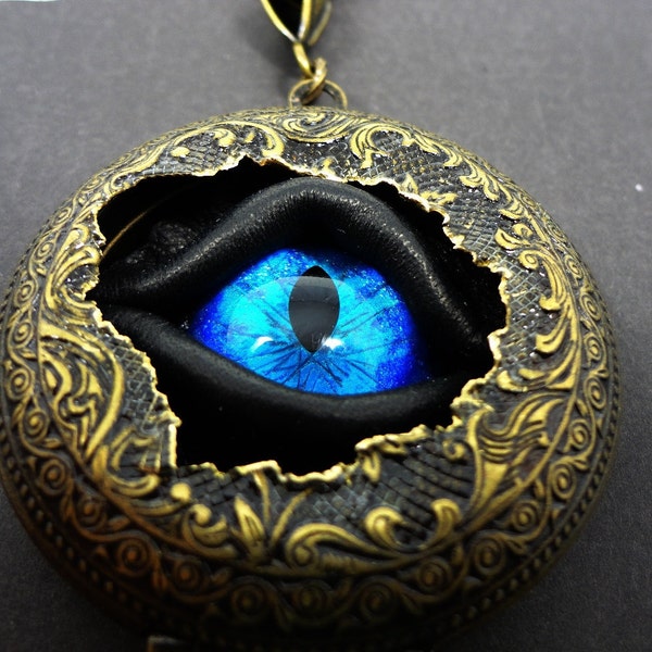 Steampunk Necklace Sightmares Eye Aether Mist in Blue by Dr Brassy Steampunk