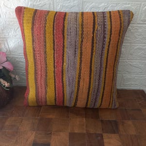 16x16-inch Vintage Kilim Pillowcase, Home Decor, Turkish Pillow, Kilim Pillow, Decorative Throw Pillow, Carpet Pillow, Kilim Cushion Cover