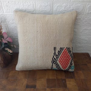 Handmade Light-Colored Turkish Kilim Pillow 40x40 cm (16x16 inches) - Square Bohemian Tribal Pillow, Authentic Cream White Decorative Pillow