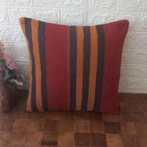 16x16-inch Vintage Kilim Pillowcase, Home Decor, Turkish Pillow, Kilim Pillow, Decorative Throw Pillow, Carpet Pillow, Kilim Cushion Cover