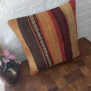 16x16-inch Vintage Kilim Pillowcase, Home Decor, Turkish Pillow, Kilim Pillow, Decorative Throw Pillow, Carpet Pillow, Kilim Cushion Cover