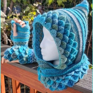 Crocodile Stitch Hooded Cowl/Dragon Scale Hoodie