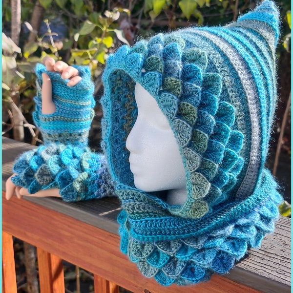 Crocodile Stitch Hooded Cowl/Dragon Scale Hoodie