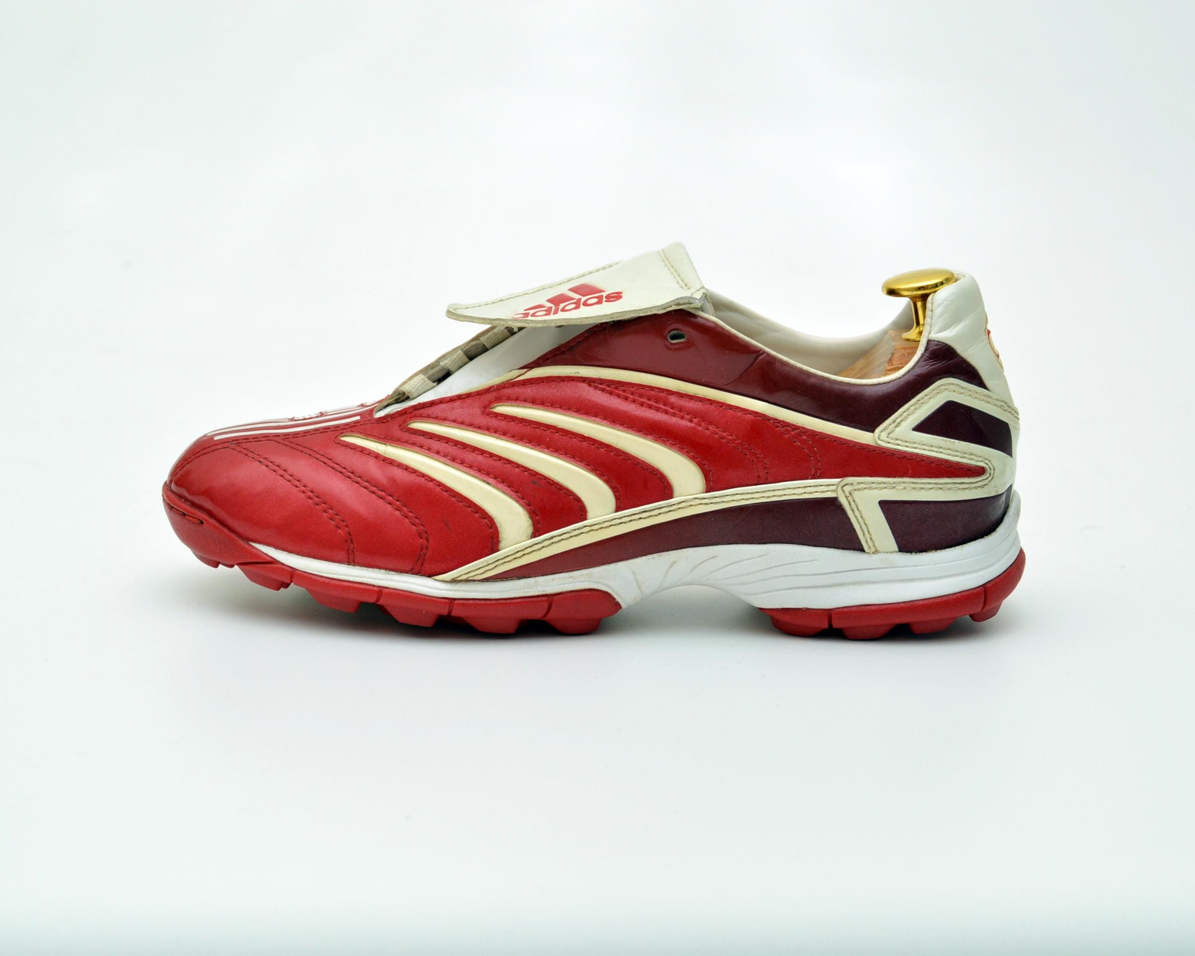 Chaussure de foot crampon vissé top
