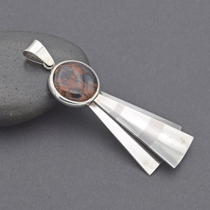 Vintage Taxco Mexico Mahogany Jasper Silver Pendant - Large 1970s Silver Pendant - Mahogany Jasper Pendant - Retro Silver Earthtone pendant
