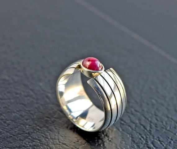 Heavy Ruby Silver Ring - Beautiful Minimalist Sil… - image 5