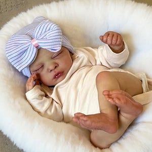 18Inch Reborn Dolls, Lifelike Newborn Baby Dolls, Hand-Painted Sleeping Reborn Baby Girl Christmas Gift, Soft Plastic Doll Toys,Read to Ship
