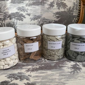 Premium  Set  Edible Pure Natural Clay Red Kaoline Cambrian Bentonite 200 gram ( 0.44 LB ) Each professional packing Total 800 gr  1,7 LB