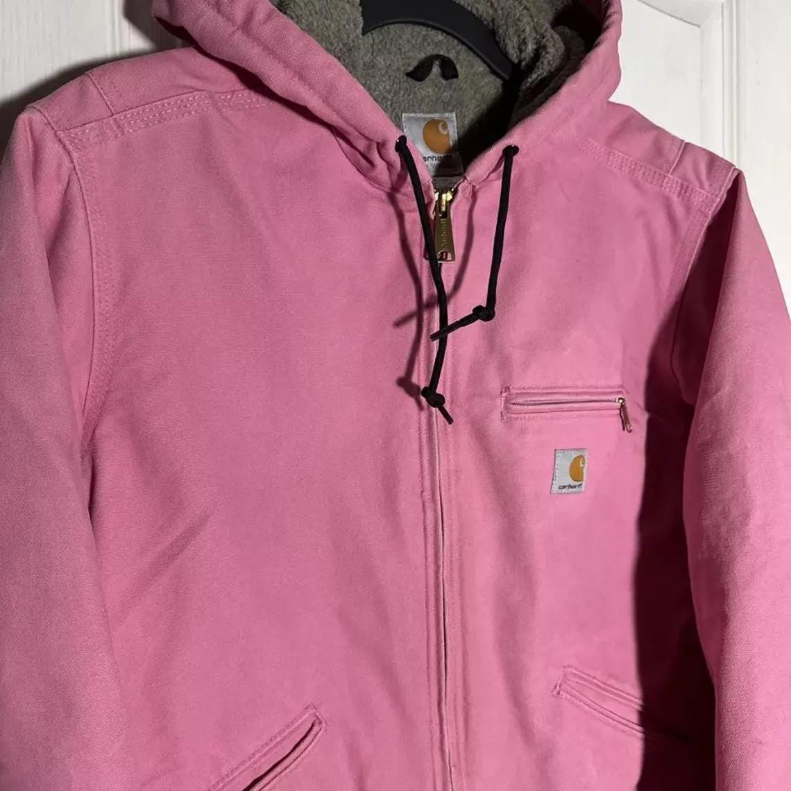 Vintage Carhartt Women's RARE Pink Sherpa Lined WIP Work Jacket Vintage Carhartt Women's RARE Pink Sherpa Lined WIP Work Jacket