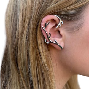Nature-Inspired Silver Branch Ear Cuff, Wrap Around Statement Earring, No Piercing Cuff Earring, Forest Jewelry Gift for Her, Leaf ear wrap
