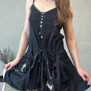 Boho Grunge Black Mini Dress with Embroidery & Ruffle Hem – Y2K Fairycore Style