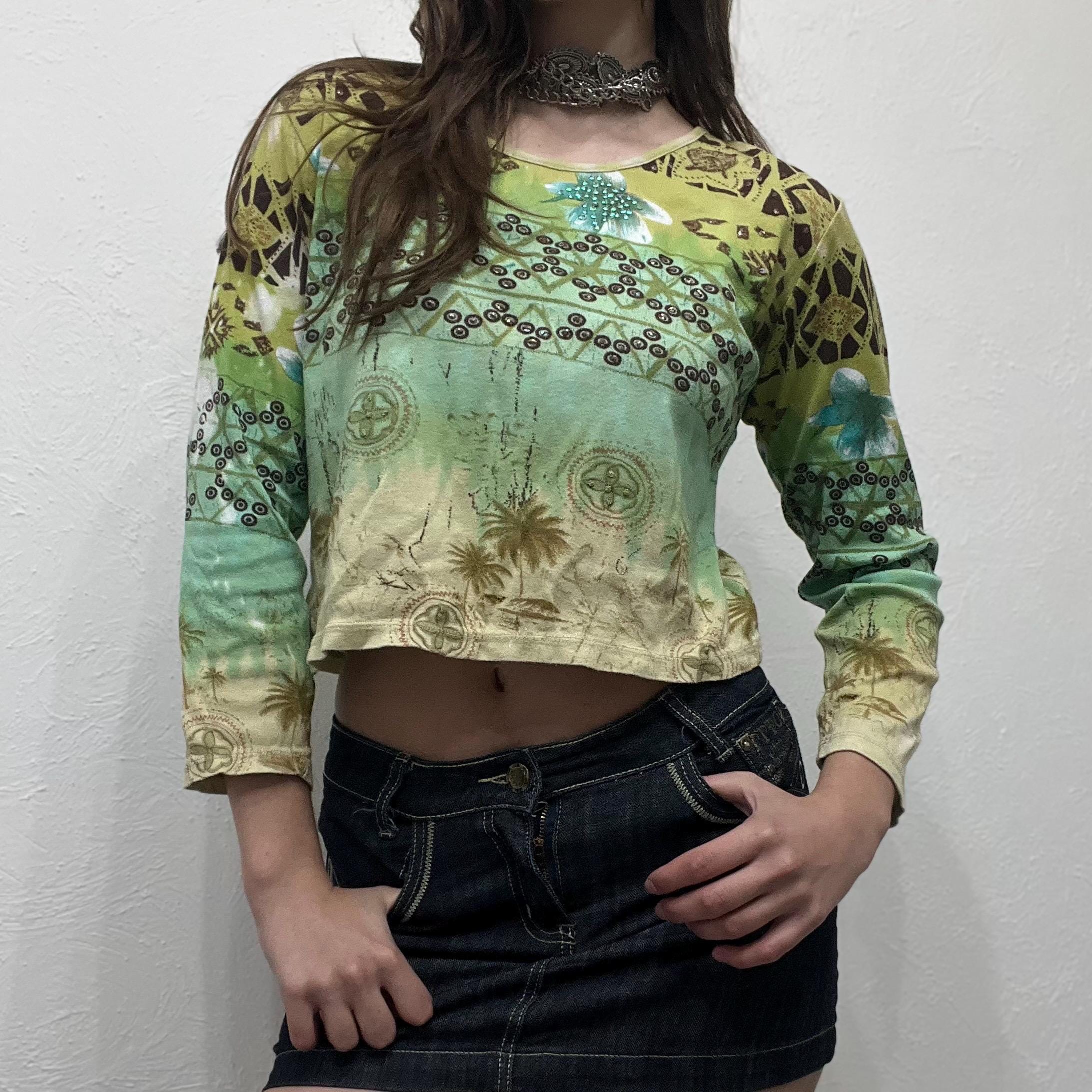 Y2K Tropical Long Sleeve Top - 2000s Printed Tee - Beach Vacation