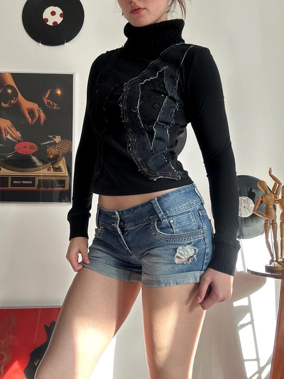 Y2K Deconstructed Top – Patchwork Denim, Grunge T… - image 12
