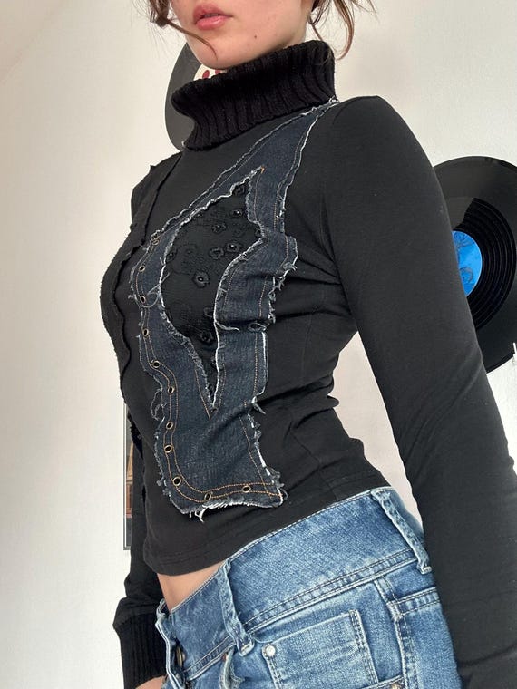 Y2K Deconstructed Top – Patchwork Denim, Grunge T… - image 3