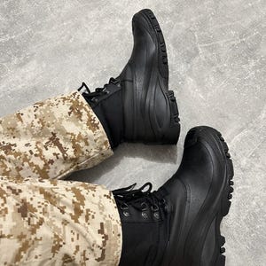 Botas de senderismo vintage con suela gruesa