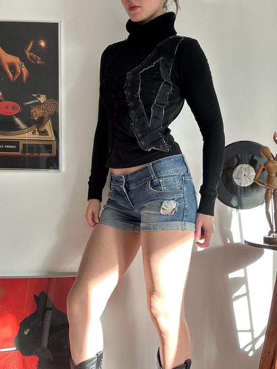 Y2K Deconstructed Top – Patchwork Denim, Grunge T… - image 9