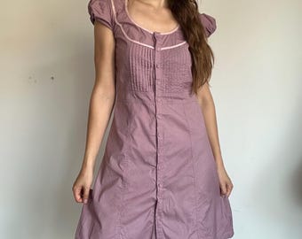 Minikleid mit Abnähern und Knöpfen, mauvefarben, Cottagecore-Stil