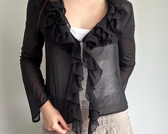 Gotische doorschijnende blouse met ruches aan de hals, transparante laagjes