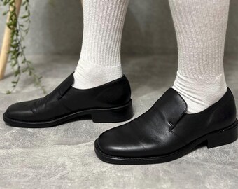 Vintage 1990s Mens Penny Loafers // Oxblood Leather Slip on  display picture 3