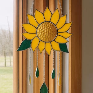 Sunflower Stained Glass Wind Chime - Beautiful Sun Catcher, Suncatcher Windchime, Unique Outdoor Garden Decor,Perfect Gift for Nature Lovers