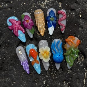Ocean Life Press On Nails | 3D Starfish Jellyfish & Floral Coral Art | Mermaidcore Set | Summer Nails  - Gift for her