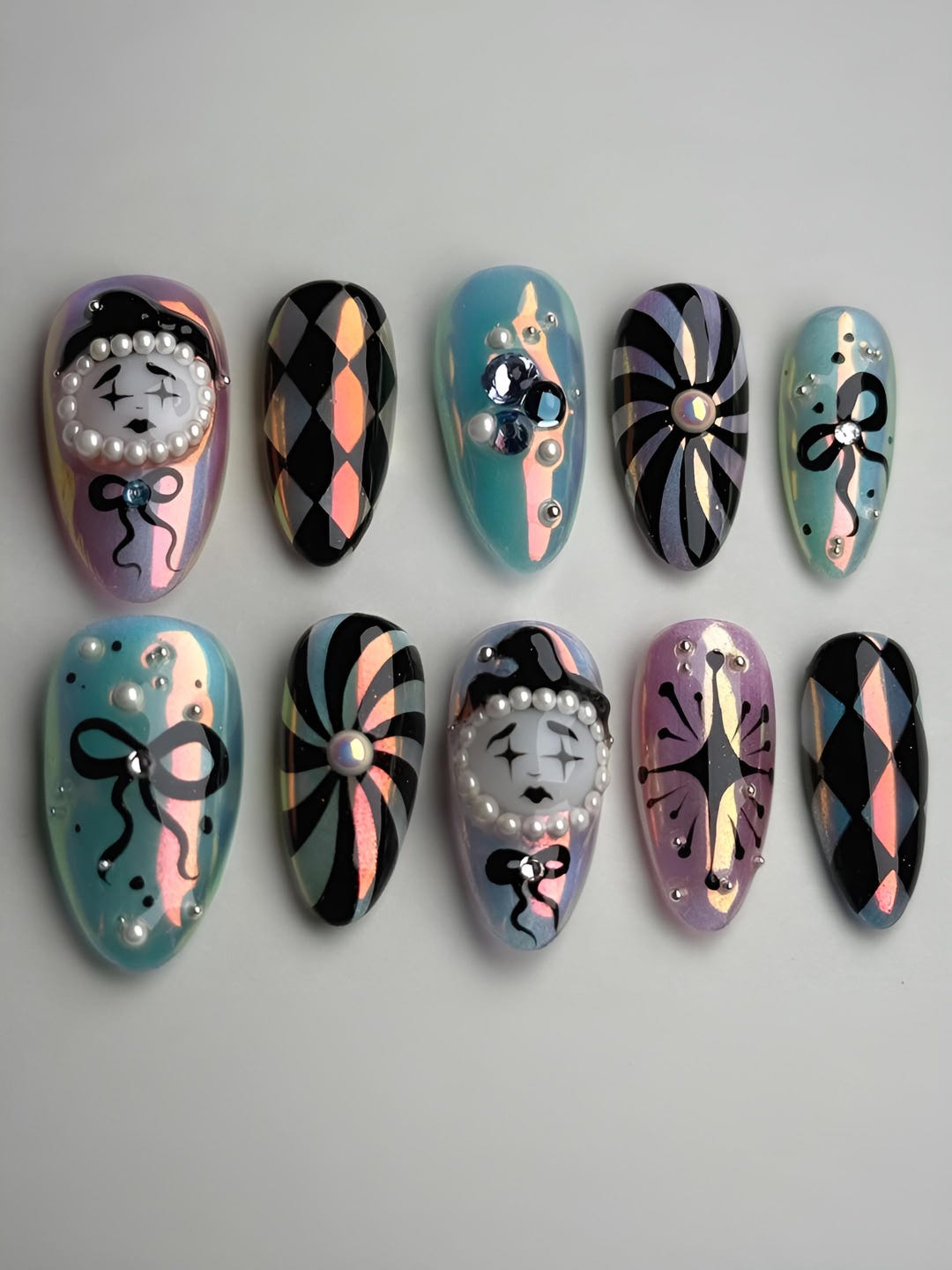 Sad Clown Press on Nails: 3D Harlequin Iridescent Nail Art - Etsy Japan