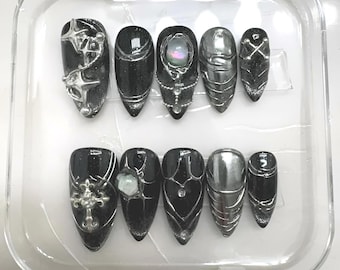 Gothic Sci-Fi Press On Nails: 3D Chrome Silver Grunge Nail Art
