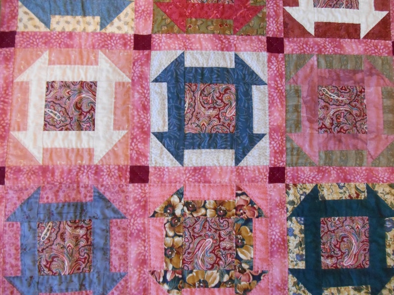 Rose, pink, muave hand-quilted throw or wall quilt image 3