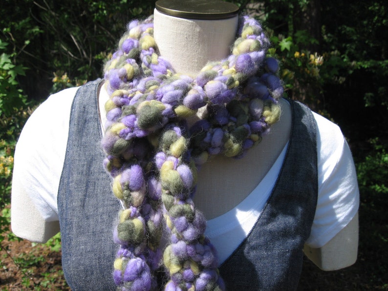 Fabulously fashionable purple skinny scarf image 2