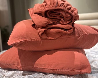 Fitted Sheet Set %100 Organic Cotton, 3 PCS Fitted Sheet Set, Ultra Soft, Lightweight and Breathable Muslin Fitted Sheet and Pillowcase