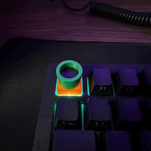 Warp Pipe Keycap – Mario-Inspired Artisan Cap for Mechanical Keyboards (MX Compatible)
