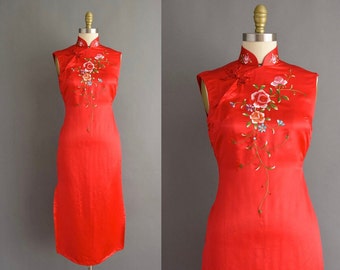 Vintage 1960s cheongsam red silk dress petite XS