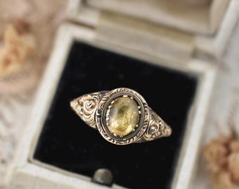 Late Georgian Gold Alloy Citrine Signet Ring, Early 19th Century