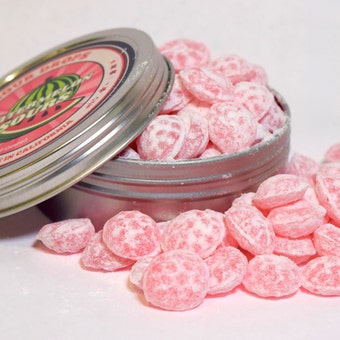 ♡Candy♡ Treat yourself to the new Adidas ZX 'Candyverse.' This model