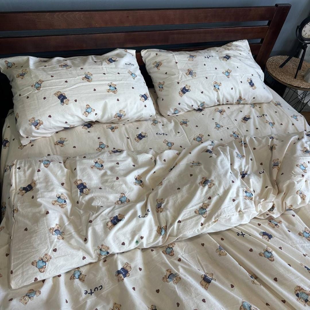 Vintage Domestications Queen Christmas Bow Comforter, image size:1080x1080