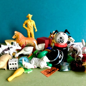 VINTAGE Small Toys Game Pieces Monopoly Token Dice Farmer Fisher Price Dog Marbles Collie Animals ETC Mixed Lot Miniature Assemblage Lot