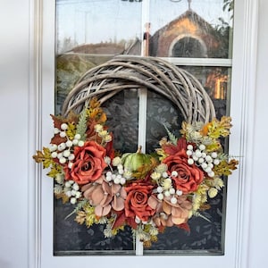 Front door wreath, Elegant fall Flowers wreath, Thanksgiving outdoor wreaths, Handmade fall wreath with pumpkin, Autumn farmhouse wreath