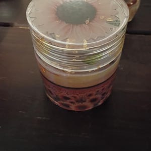 Resin jar