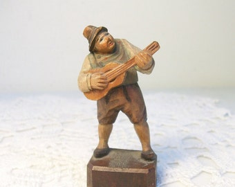 Hand Carved Wooden Music Man Free US Ship /