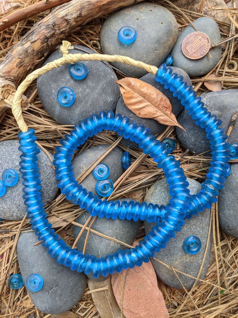 66220 African Blue Glass Beads 