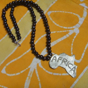En laiton Afrique pendentif prière perle Collier pendentif Mala Mens longue déclaration chanvre Tribal