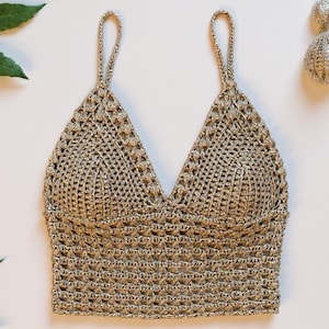Crochet Halter Top Pattern  - Charming Clover Top - Digital Download - XS-XXL Sizes - Lace Top Pattern - Summer Crochet - Cotton DK