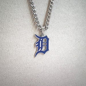 Collar con la letra D de Detroit, collar de béisbol, colgante con la letra D, collar deportivo, regalo para el Día del Padre, regalo para papá