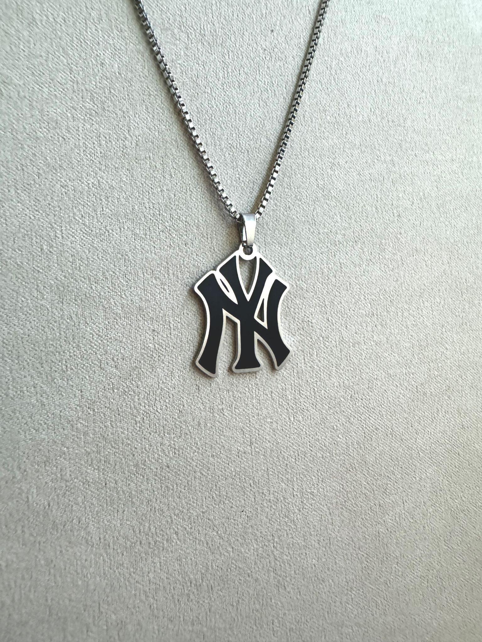 Yankees pendant - Etsy 日本