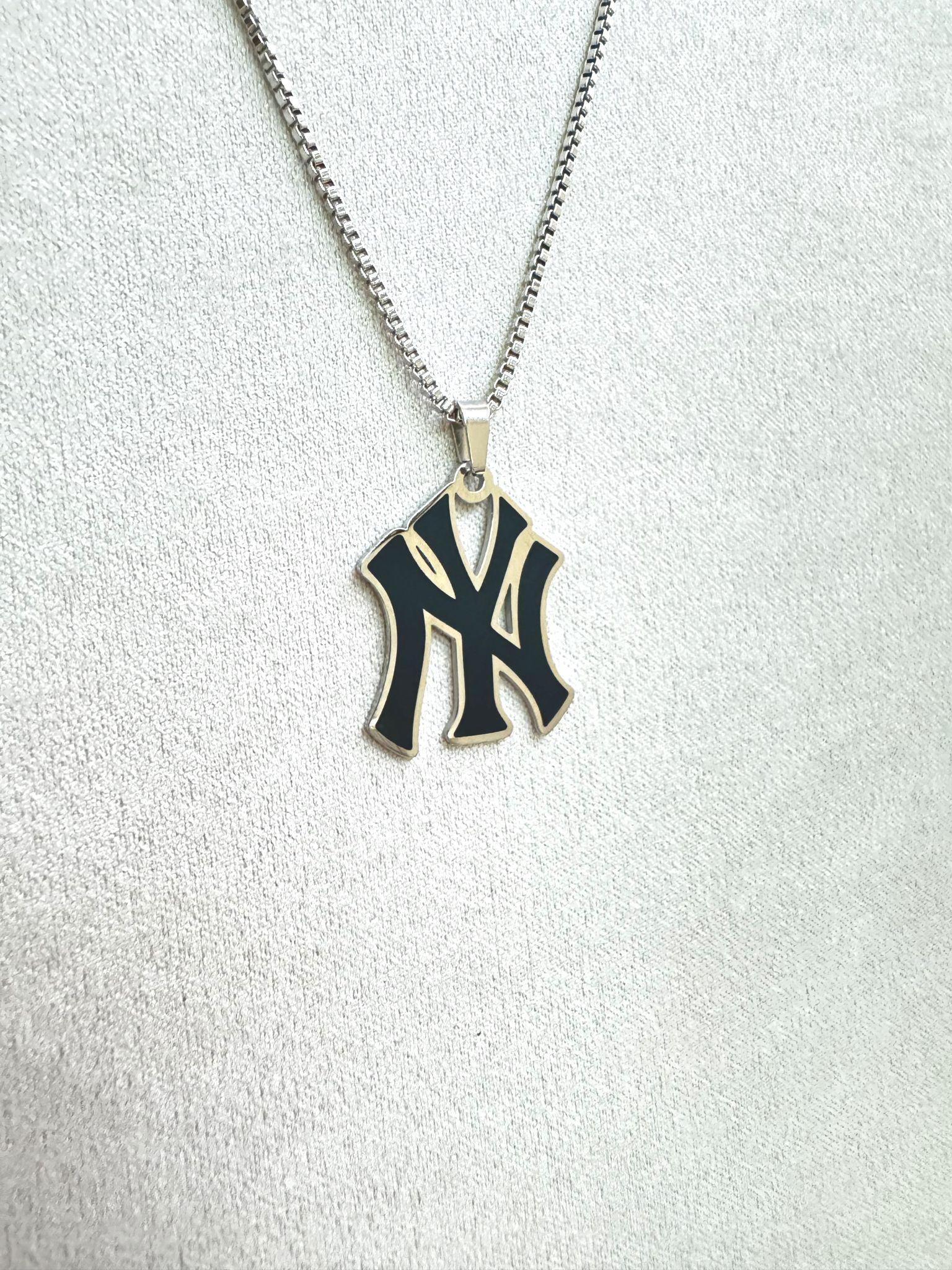 vintage 90s ヤンキースネックレス　1点物 Yankees pendant - Etsy 日本
