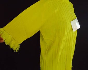 DEADSTOCK Sunny Yellow FRINGE Vintage 1960's NOS Women's Tunic Sweater S