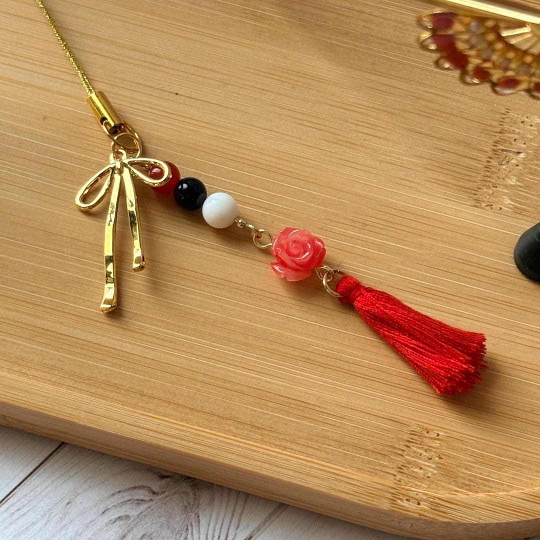 K-pop OT7 Arirang Inspired Ornament Strap: Carved Rose, Jade, Agate ...