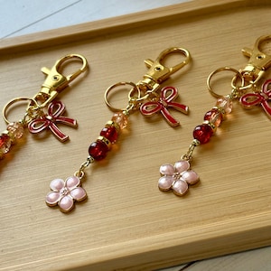OT7 Arirang flower bag charm: bngtn Festa theme key chain