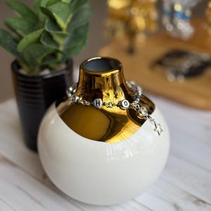 Pulseira de contas com letras BTS Jin ECHO, pulseira de berloques, contas de cristal facetadas, pingentes, contas de semente e corneta, pingente de metal com estrela e planeta